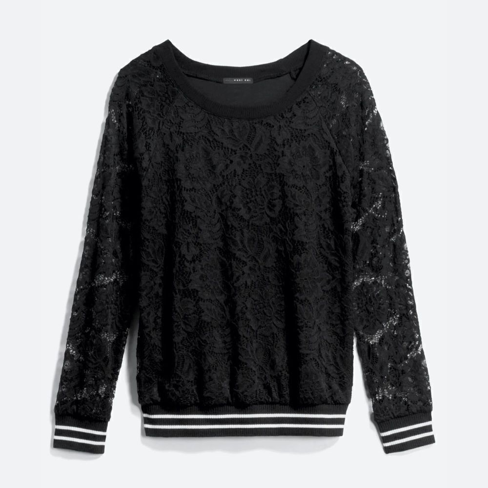 West Kei Black Lace Long Sleeve Varsity Banded Top XS